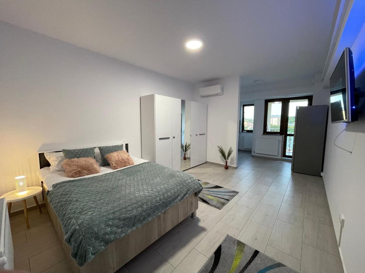 Studio Apartment Palas Mall Iasi Exterior foto