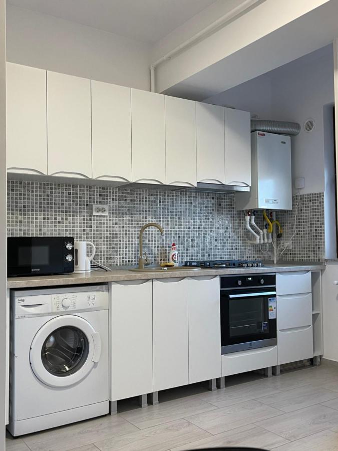 Studio Apartment Palas Mall Iasi Exterior foto